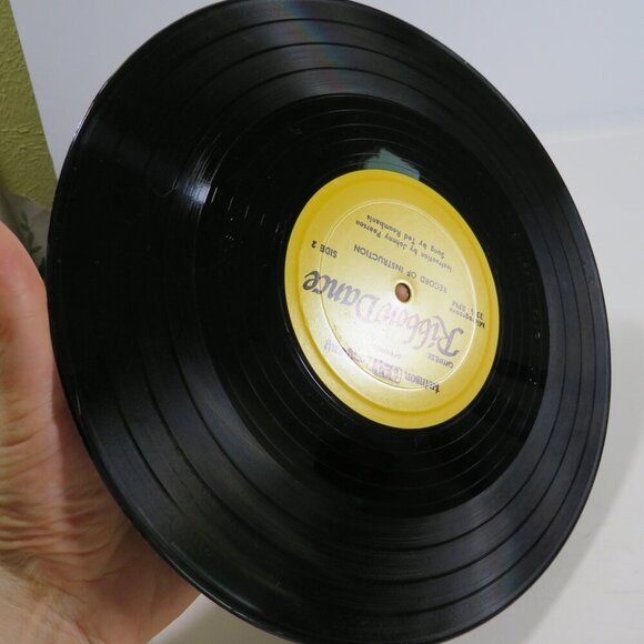 Chinese RIBBON DANCE (1) Record of Instruction with pages - Picture 5 of 7